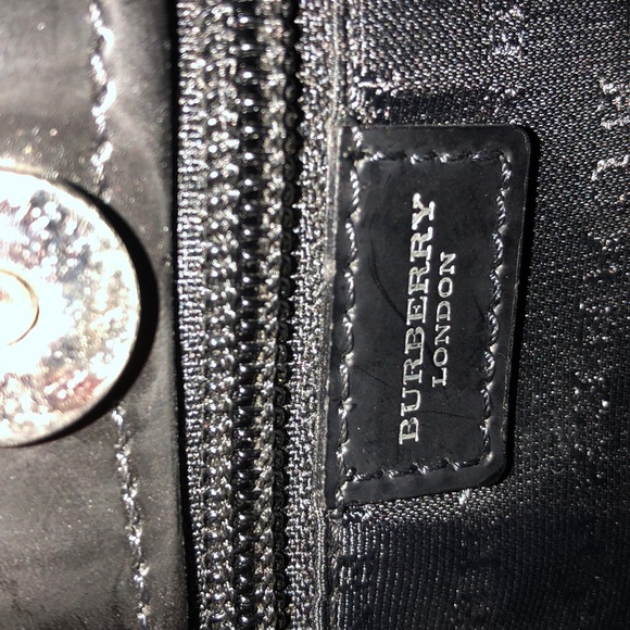 Burberry tote - Picture 7 of 10